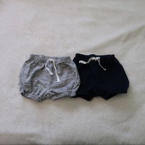 Gap Bubble Shorts Pair 18-24 Months grey and navy